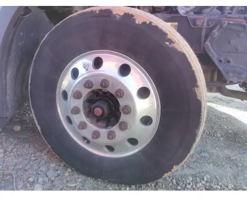 MICHELIN 275/80R22.5 TIRE