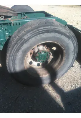 MICHELIN 275/80R22.5 TIRE