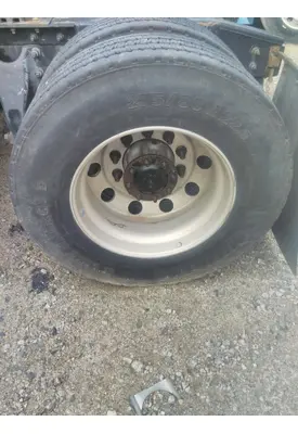 MICHELIN 275/80R22.5 TIRE