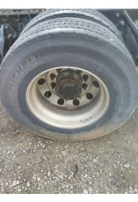 MICHELIN 275/80R22.5 TIRE