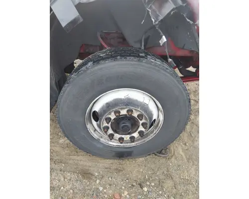 MICHELIN 275/80R22.5 TIRE