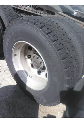 MICHELIN 275/80R22.5 TIRE