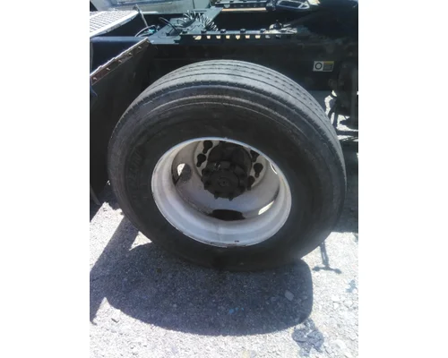 MICHELIN 275/80R22.5 TIRE