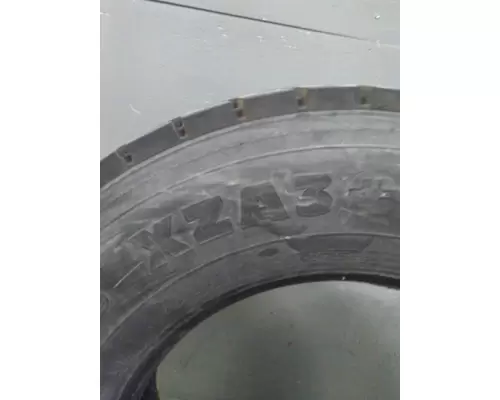 MICHELIN 275/80R22.5 TIRE