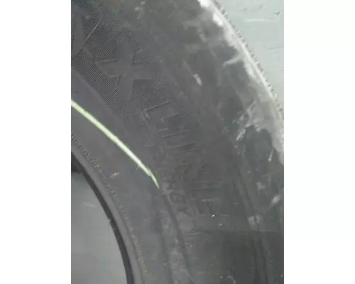 MICHELIN 275/80R22.5 TIRE