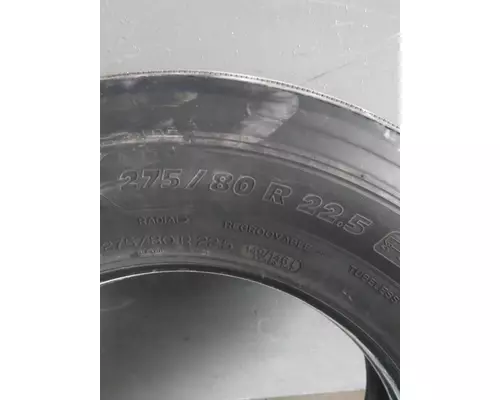 MICHELIN 275/80R22.5 TIRE