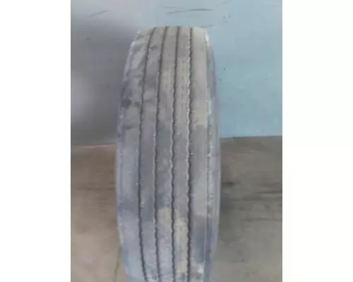 MICHELIN 275/80R22.5 TIRE