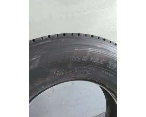 MICHELIN 275/80R22.5 TIRE