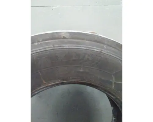 MICHELIN 275/80R22.5 TIRE