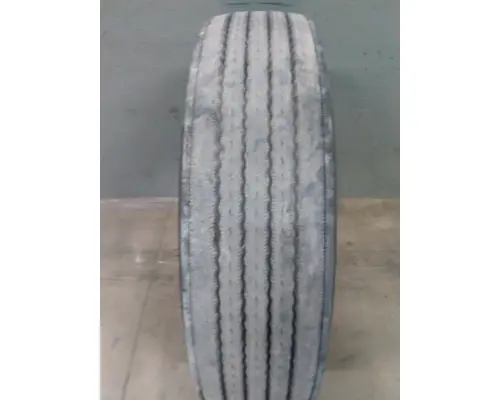 MICHELIN 275/80R22.5 TIRE