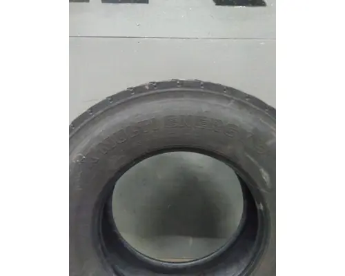 MICHELIN 275/80R22.5 TIRE