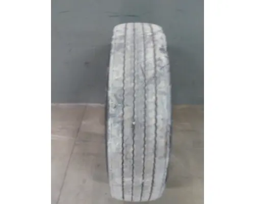 MICHELIN 275/80R22.5 TIRE