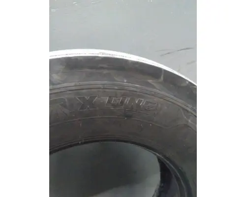 MICHELIN 275/80R22.5 TIRE