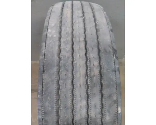 MICHELIN 275/80R22.5 TIRE