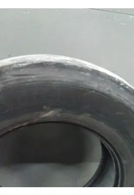 MICHELIN 275/80R22.5 TIRE