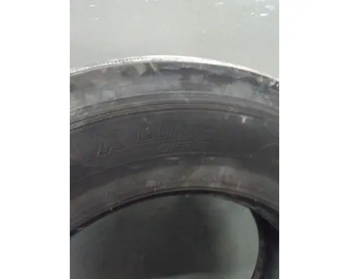 MICHELIN 275/80R22.5 TIRE
