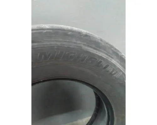 MICHELIN 275/80R22.5 TIRE