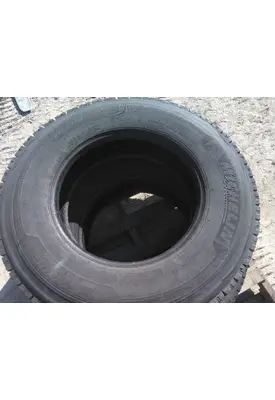 MICHELIN 275/80R22.5 TIRE