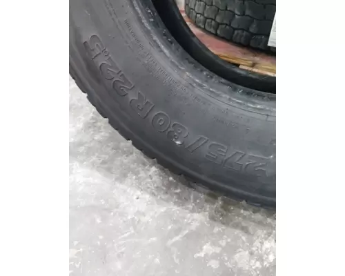 MICHELIN 275/80R22.5 TIRE