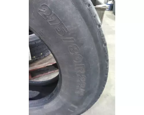 MICHELIN 275/80R22.5 TIRE