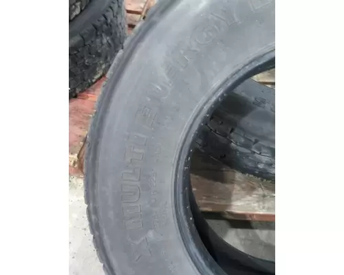 MICHELIN 275/80R22.5 TIRE