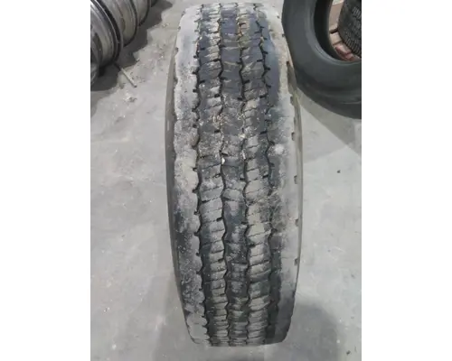 MICHELIN 275/80R22.5 TIRE