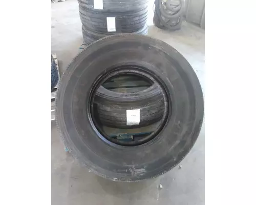 MICHELIN 275/80R22.5 TIRE