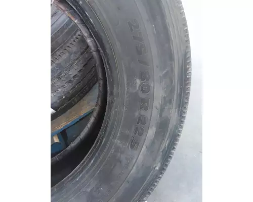 MICHELIN 275/80R22.5 TIRE