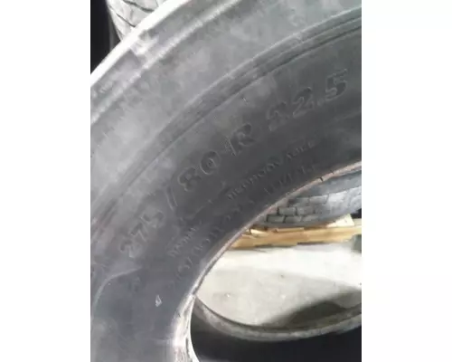 MICHELIN 275/80R22.5 TIRE