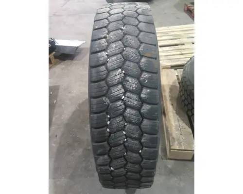 MICHELIN 275/80R22.5 TIRE