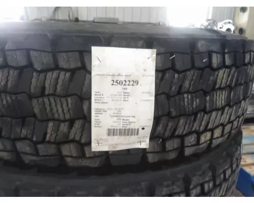 MICHELIN 275/80R22.5 TIRE