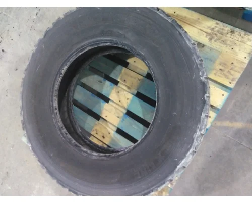 MICHELIN 275/80R22.5 TIRE