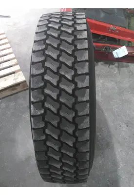 MICHELIN 275/80R22.5 TIRE