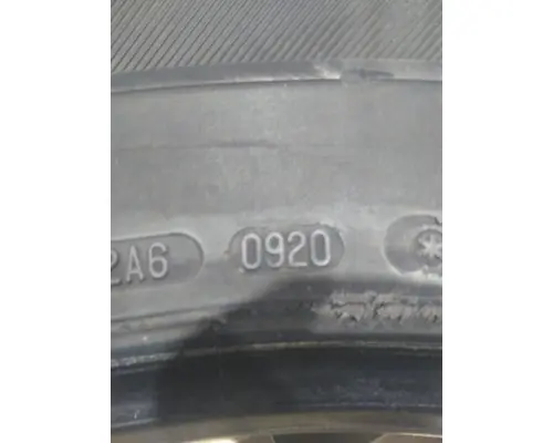 MICHELIN 275/80R22.5 TIRE