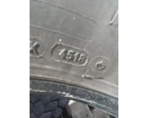 MICHELIN 275/80R22.5 TIRE