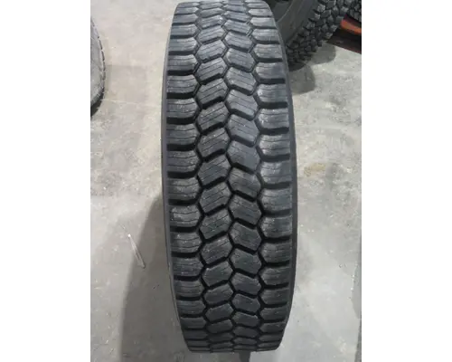 MICHELIN 275/80R22.5 TIRE
