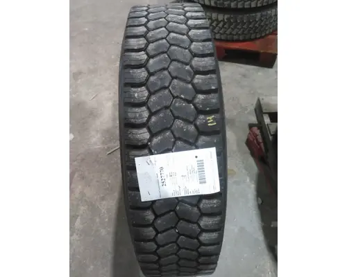 MICHELIN 275/80R22.5 TIRE