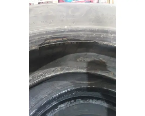 MICHELIN 275/80R22.5 TIRE