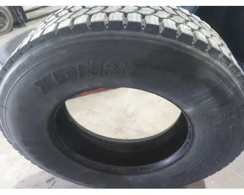 MICHELIN 275/80R22.5 TIRE