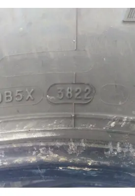 MICHELIN 275/80R22.5 TIRE