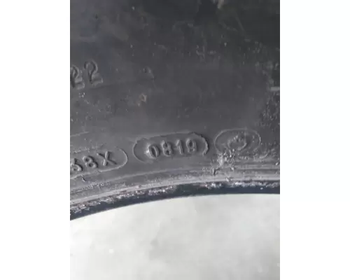 MICHELIN 275/80R22.5 TIRE