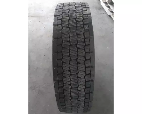 MICHELIN 275/80R22.5 TIRE