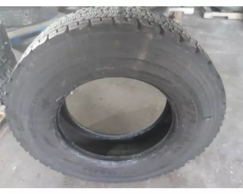 MICHELIN 275/80R22.5 TIRE