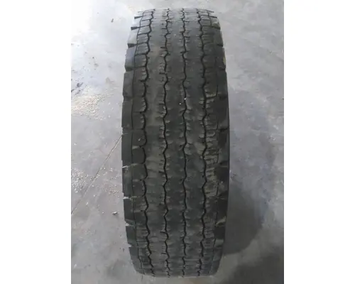 MICHELIN 275/80R22.5 TIRE
