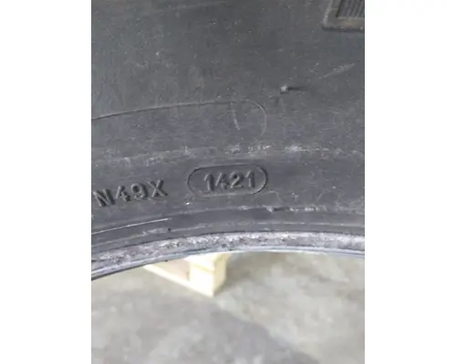 MICHELIN 275/80R22.5 TIRE