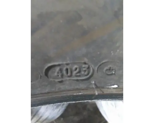 MICHELIN 275/80R22.5 TIRE