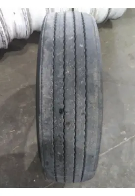 MICHELIN 275/80R22.5 TIRE