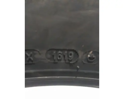MICHELIN 275/80R22.5 TIRE