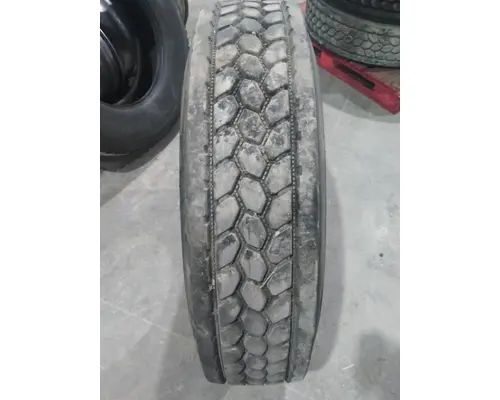 MICHELIN 275/80R22.5 TIRE