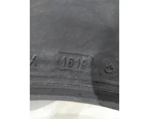 MICHELIN 275/80R22.5 TIRE
